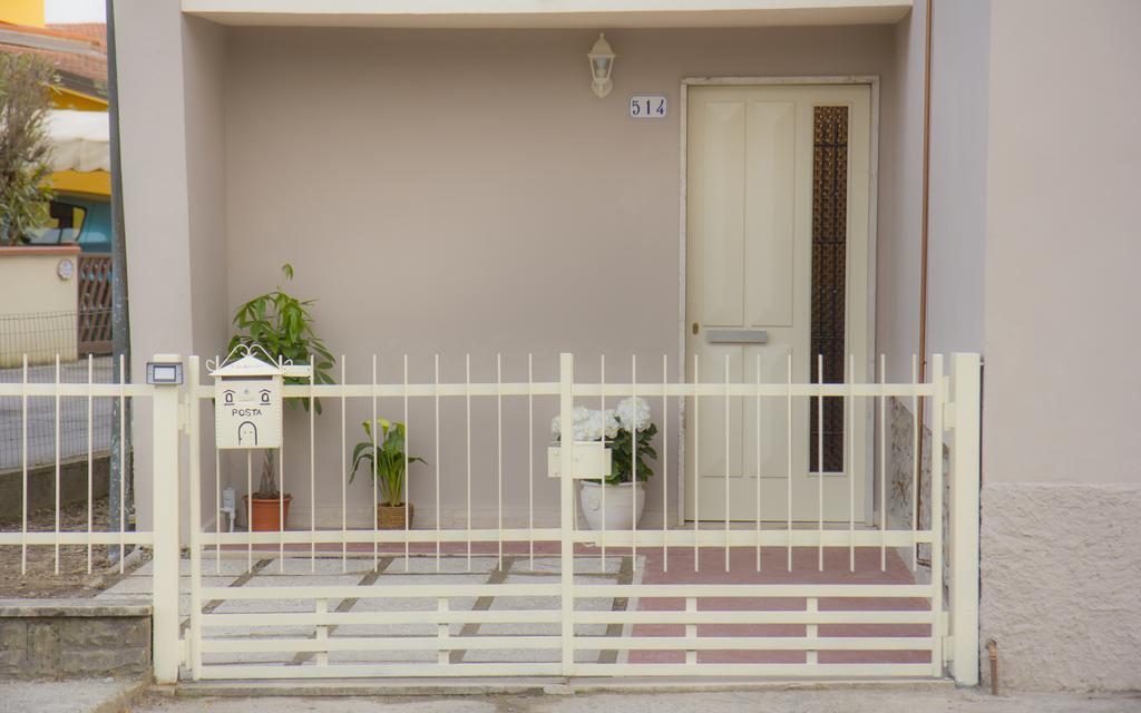 ルッカ Il Linchetto Bed & Breakfast エクステリア 写真