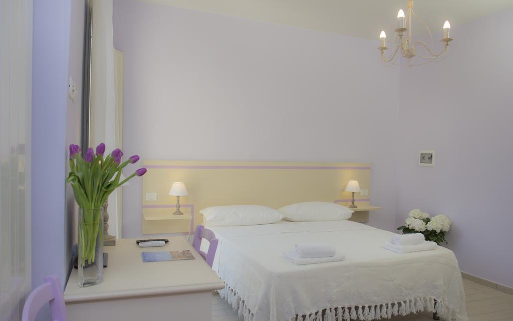 ルッカ Il Linchetto Bed & Breakfast 部屋 写真